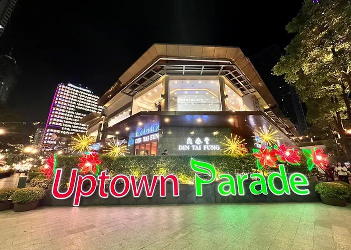 Apartment Free Welcome Breakfast, Bgc 1br, 300mbps Fiber, Steps To Mitsukoshi & Uptown, 17f *