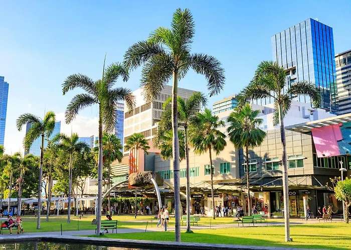 Free Welcome Breakfast, Bgc 1br, 300mbps Fiber, Steps To Mitsukoshi & Uptown, 17f * Manila